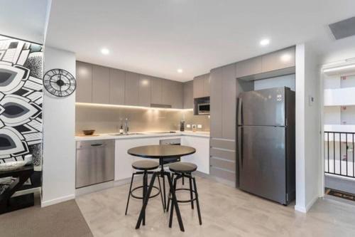 Inner City 1 Bedroom Apartment With Rooftop Pool And Parking - Serain Residences Brisbane Exterior foto